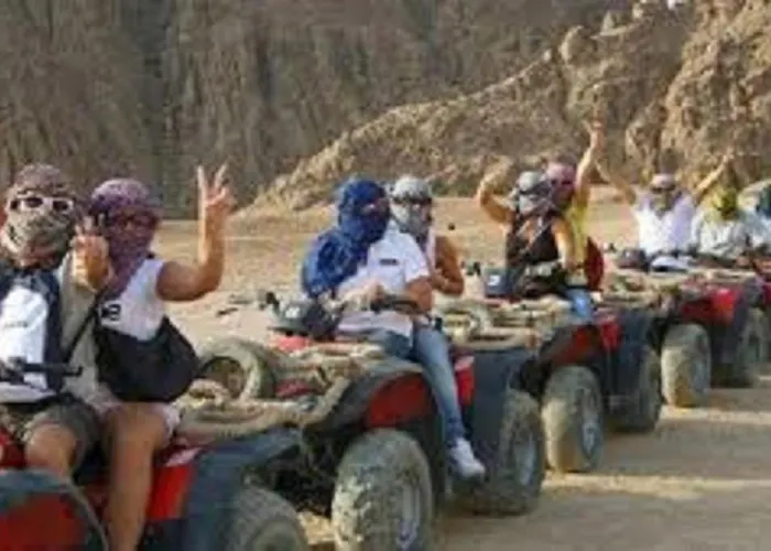 Criss Hostel- Center Sharm-el-Sheikh