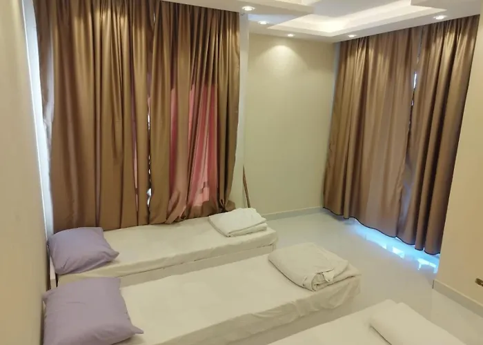 Appartement Criss Hostel- Center *