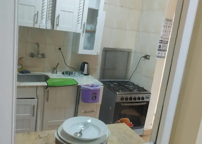 Criss Hostel- Center Apartman Sarm es-Sejk
